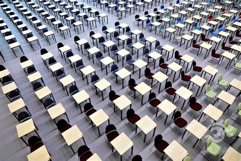 高考考场座位到底怎么排? 你和前后左右桌试卷一样吗?_考生