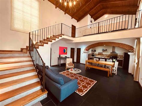 Tara: House with the best view of Agua Volcano - Houses for Rent in ...