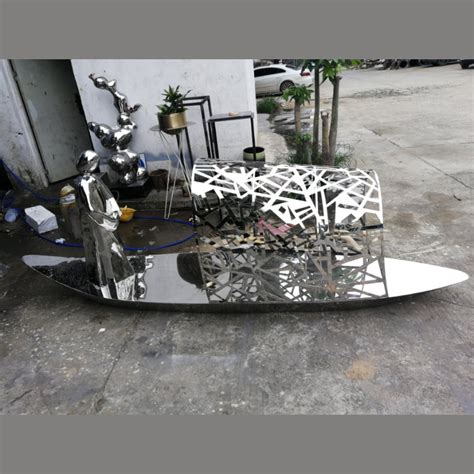 不锈钢船舵雕塑 (1)-宏通雕塑