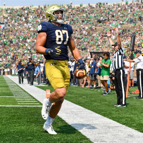 Michael Mayer, an Elite TE. Can this be the year the packers finally ...