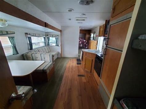 2003 Keystone Springdale 的图像结果