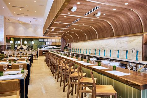 Sixty Vines Debuts in Downtown Miami, Florida - Eater Miami