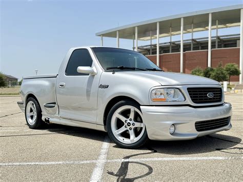 1999-2004 Ford F-150 SVT Lightning: SVE 99-00 Style Wheels | 18" & 20" Options | SVTPerformance.com