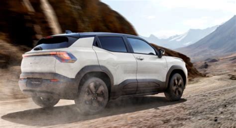 Suzuki eVitara: el primer eléctrico de los japoneses - La Tercera