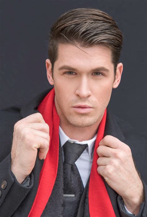 Business Casual Long Hair Men 的图像结果