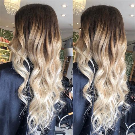 UPDATED: 40+ Dark Roots Blonde Hair Ideas (August 2020)