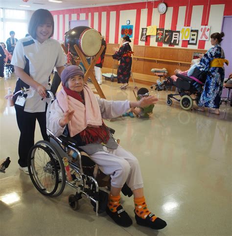 夏祭りが盛大に開催されました。 - あきしま相互病院
