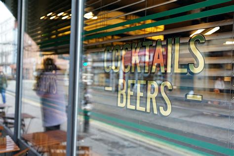 Local Signage 的图像结果