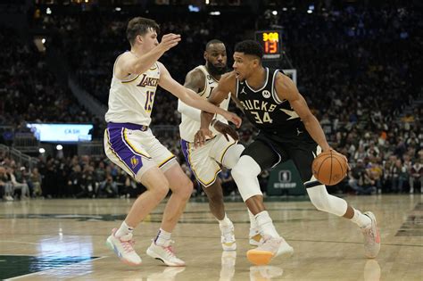 LA Lakers vs Milwaukee Bucks: Prediction and Betting Tips | March 26, 2024