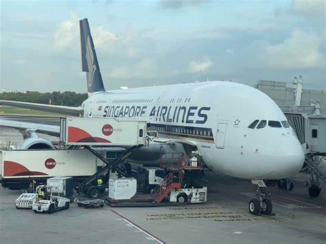 Singapore Airlines Business Class 的图像结果