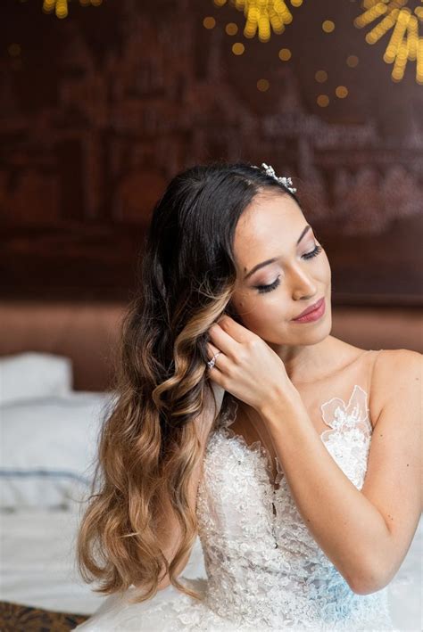 Disney Bride 的图像结果