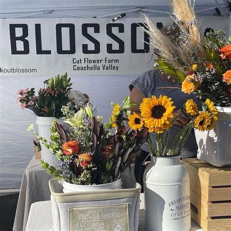 La Quinta Farmers Market: Certified Farmers Market La Quinta