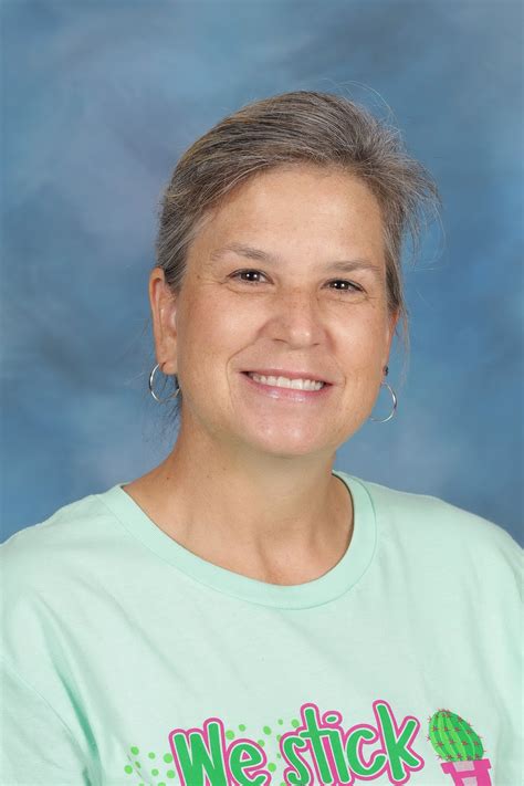 Library | Mission Valley Elementary School