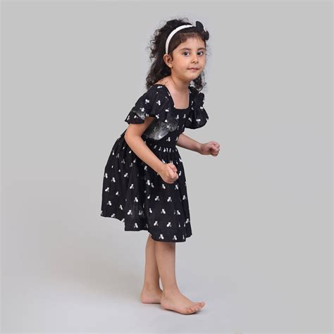 Cotton Flutter Sleeve Frock For Girls with Bell The Cat Print – Story ...