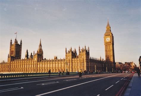 beautiful, big bang, city and england - image #617186 on Favim.com