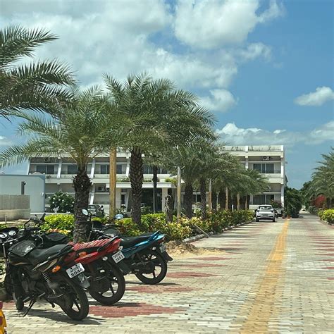 RIVIERA BEACH RESORT (Chirala) - Hotel Reviews, Photos, Rate Comparison ...