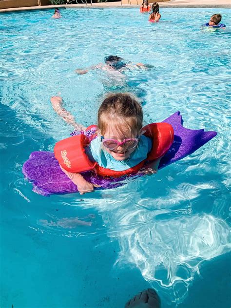 Swimming Fun 的图像结果