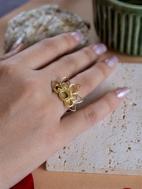 Get Sunpetal Brass Adjustable Ring Anti Tarnish | LiliOrigin