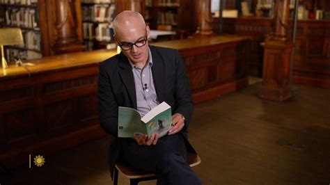 Watch Sunday Morning "Trust" author Hernan Diaz - Paramount+