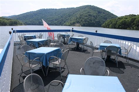 Exploring Raystown Lake: Cruising on the Proud Mary Showboat | Interesting Pennsylvania and Beyond