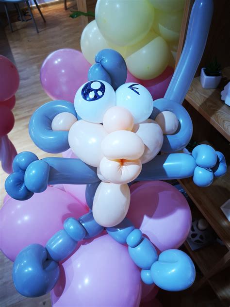 长条气球编小动物“蝴蝶”魔术气球造型教程！