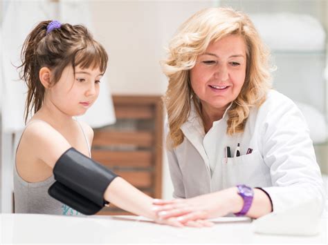 Doctor visit: The three-year checkup | BabyCenter