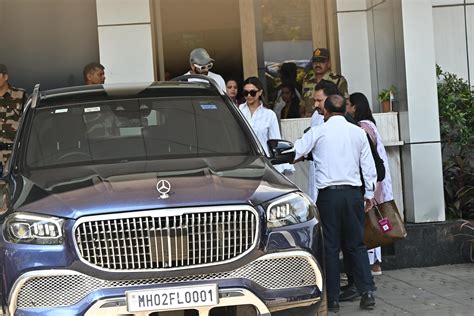 Spotted in the city: Parents-to-be Deepika Padukone Ranveer Singh back ...
