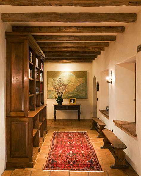 17 Tips to Make the Most of Narrow Corridors