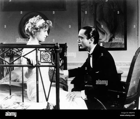 ANDY WARHOL'S DRACULA, (aka BLOOD FOR DRACULA), Dominique Darel, Udo ...