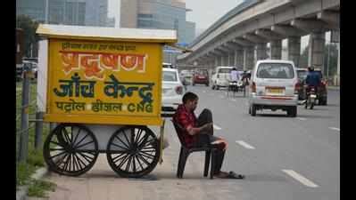 PUC centres in Gurugram run on rickshaws, mock green rules | Gurgaon ...