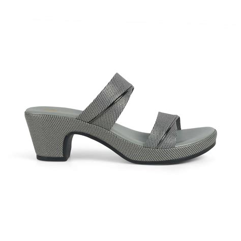 Shoes for Women - Explore the Best Women's Footwear Online at Tresmode.com