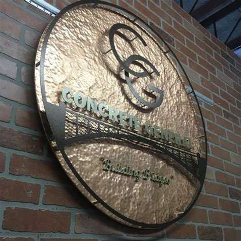 Shop Local Sign 的图像结果