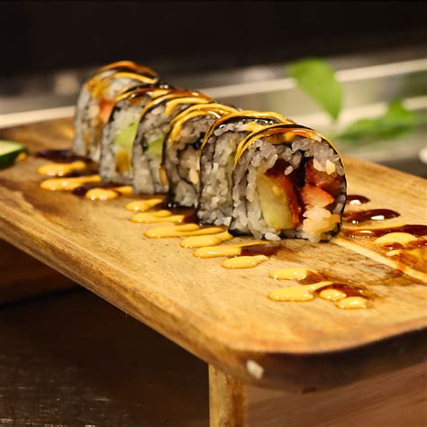 Asian Buffet Hibachi and Sushi | Crystal Lake Plaza