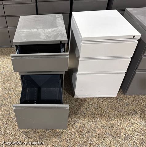 (28) filing cabinets in Wichita, KS | Item NA9951 for sale | Purple Wave