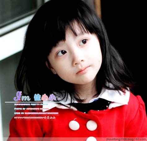 世界上最漂亮的小女孩_全球最美的8位小女孩,中国的小孩最漂亮,日本的_排行榜