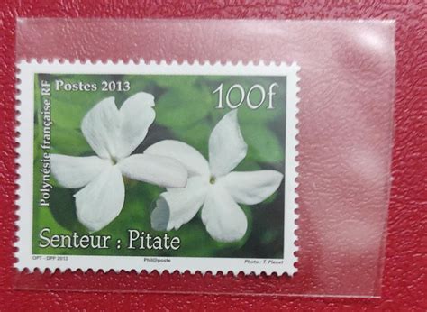 French Polynesia single stamp with fragrance of flowers. – Bharat Exotics