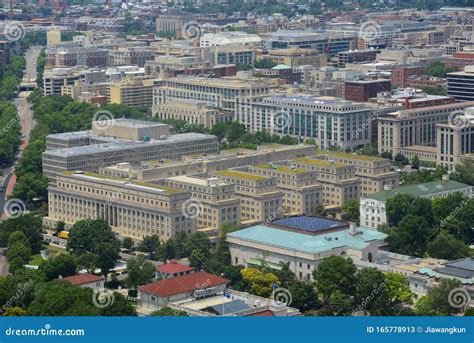 Main Interior Building 的图像结果