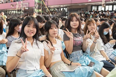 NTHU President W. John Kao Encourages Freshmen to Bring Light to the ...