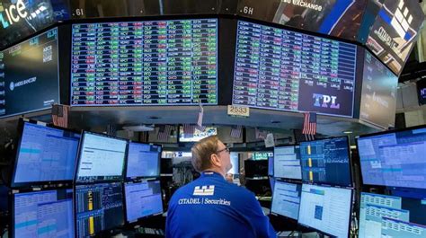 US stock futures today: Dow, S&P 500 and Nasdaq trade higher as Big ...