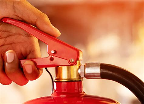 Image result for Utilisation Extincteur