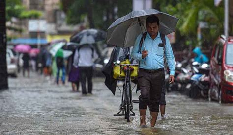 Heavy rain causes waterlogging in several parts of Mumbai- The Week