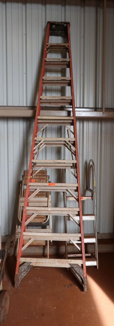 Bildergebnis für 12 foot ladder paywall