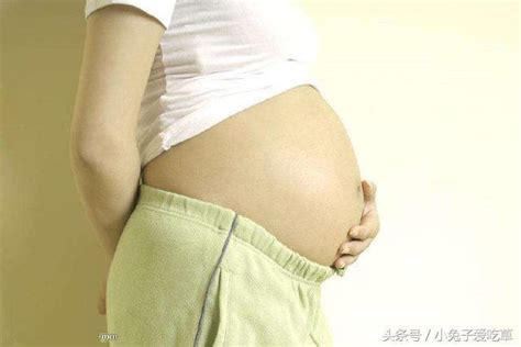 孕晚期，二胎准妈都知道这4件事不能坚决不能做，会影响胎儿发育 - 每日头条