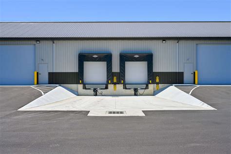 Loading Docks Dock Levelers at Wilfred King blog