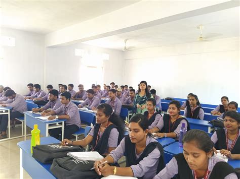 IMT Pharmacy College