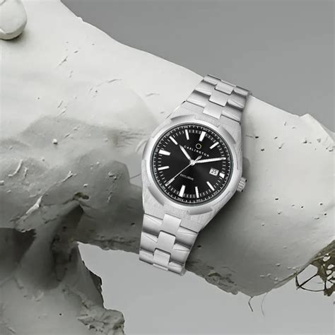 Exclusive 8877 Steel Black Gents Analog Watch