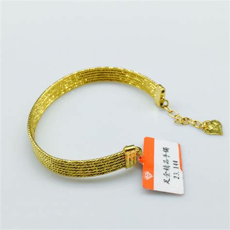 Pin by 粤志尊珠宝 on 黄金手镯 | Bangles, Bracelets, Jewelry