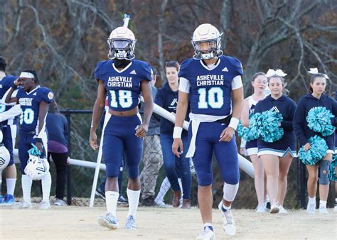 High-flying Lions win big in season finale — The Valley Echo