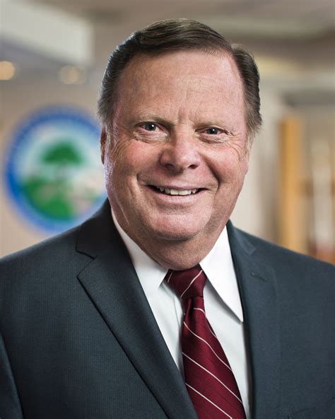 SCVHistory.com SC1310 | Santa Clarita City Council | Bob Kellar, 2000-