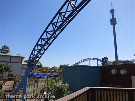 Manta at SeaWorld San Diego | Theme Park Archive